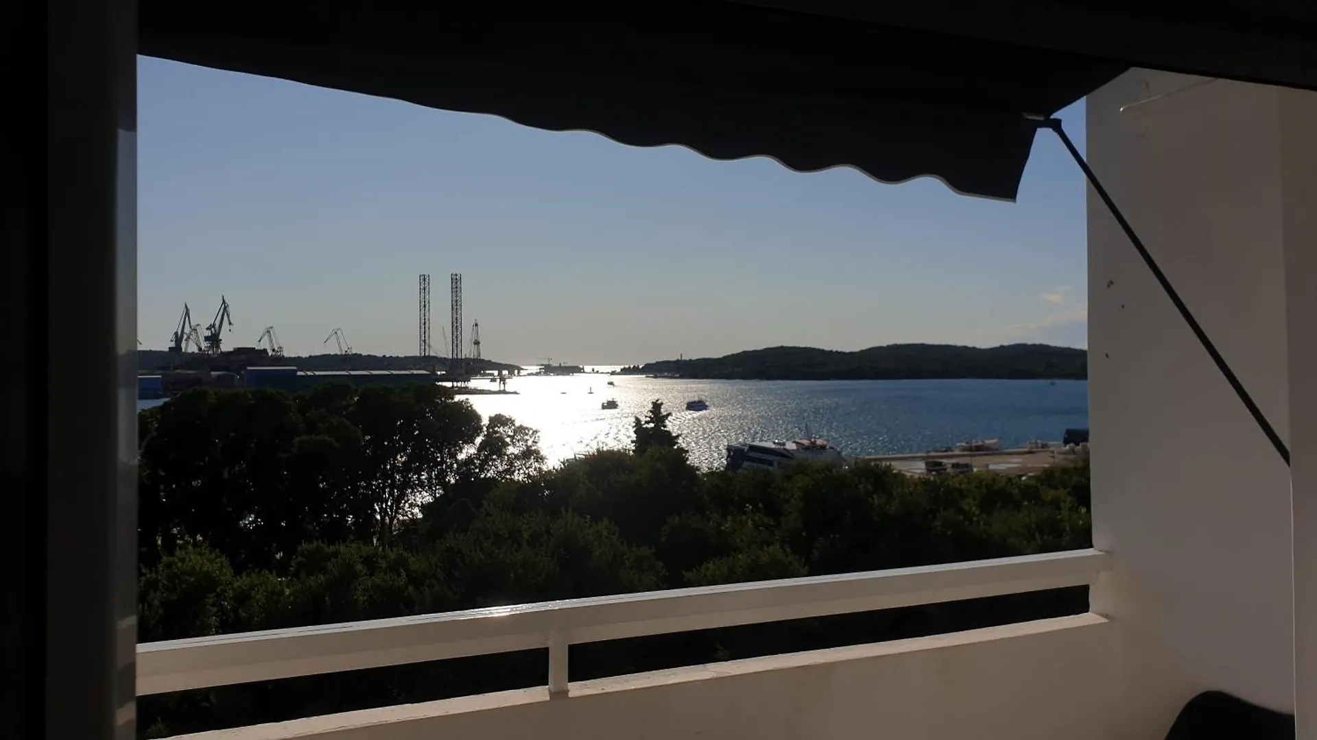 App Letta Sunset Pula Apartment
