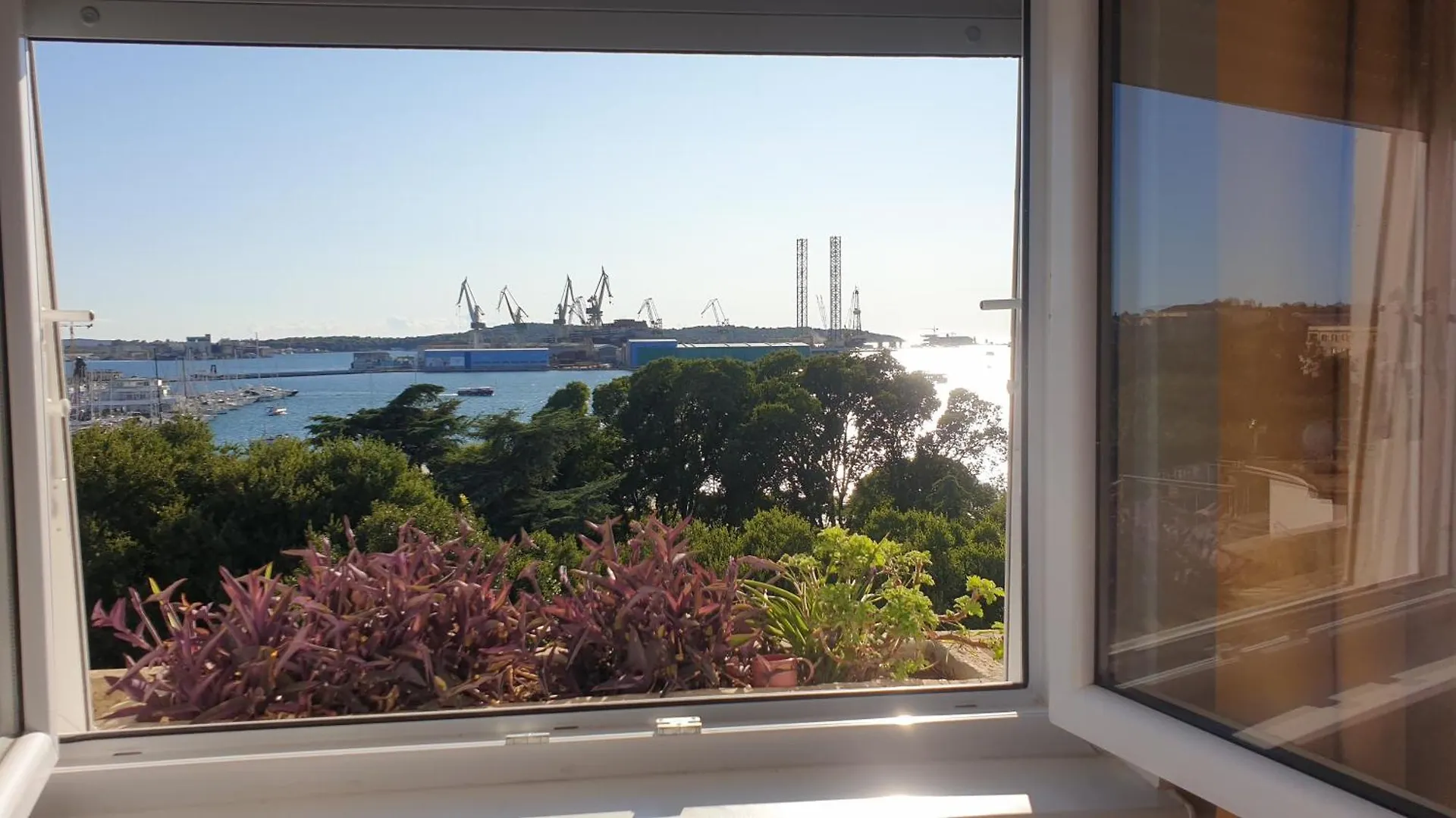 App Letta Sunset Pula Apartment