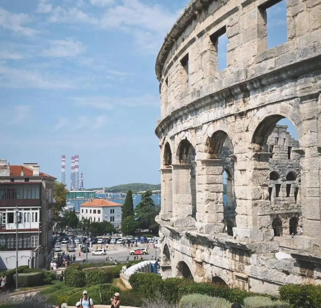 App Letta Sunset Pula Apartment 0*,